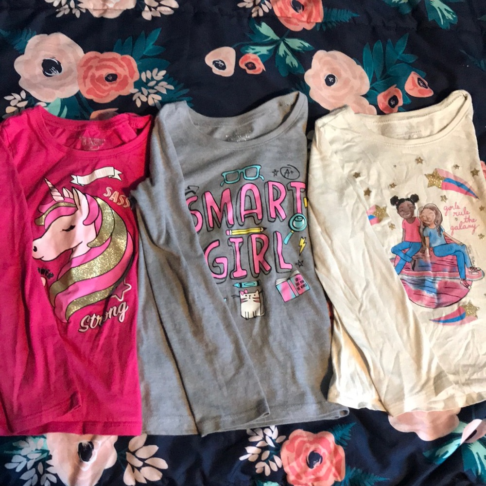 Graphic t-shirt bundle